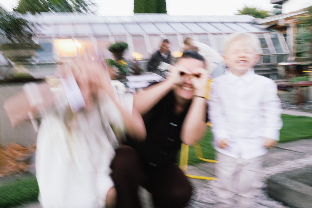 Christina Neubauer fotografiert eine Hochzeit